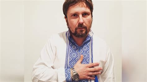 Анатолий Шарий .